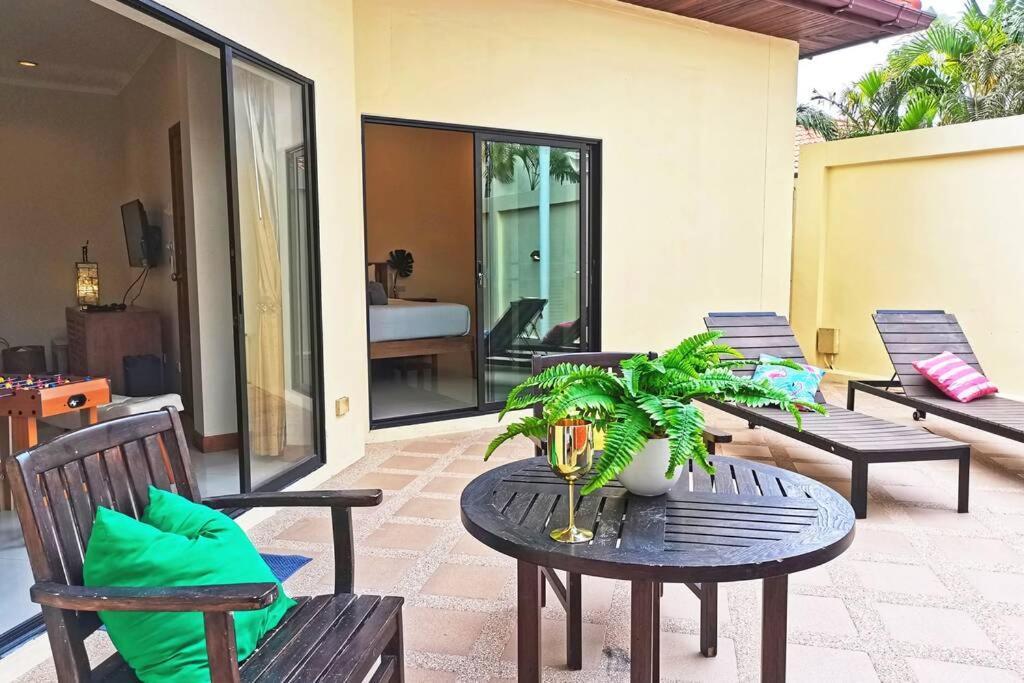 Anb Poolvilla 3Br Walk Private Beach In Pratamnak Паттайя Экстерьер фото