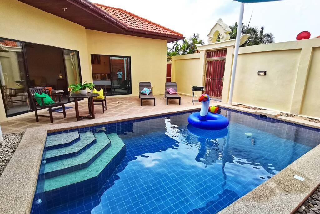 Anb Poolvilla 3Br Walk Private Beach In Pratamnak Паттайя Экстерьер фото